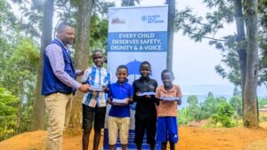 263 Kinder in Ruanda sind ins neue Schuljahr gestartet